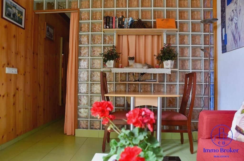 15 soveværelse Villa til salg i El Medano med swimmingpool garage - € 1.750.000 (Ref: 9758545)