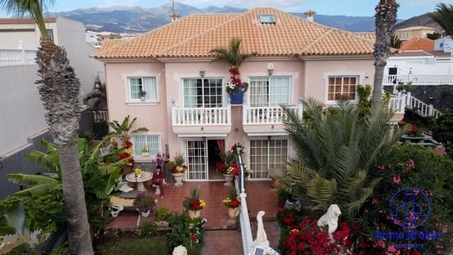 15 soveværelse Villa til salg i El Medano, Granadilla de Abona med swimmingpool garage - € 1.750.000 (Ref: 9758545)