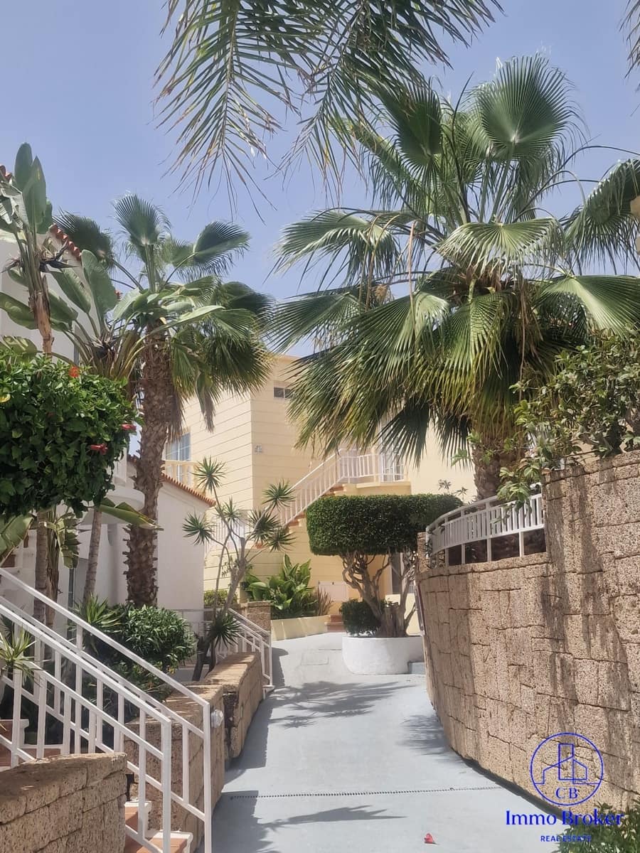 1 slaapkamer Flat te koop in Costa Adeje met zwembad - € 318.000 (Ref: 9788009)