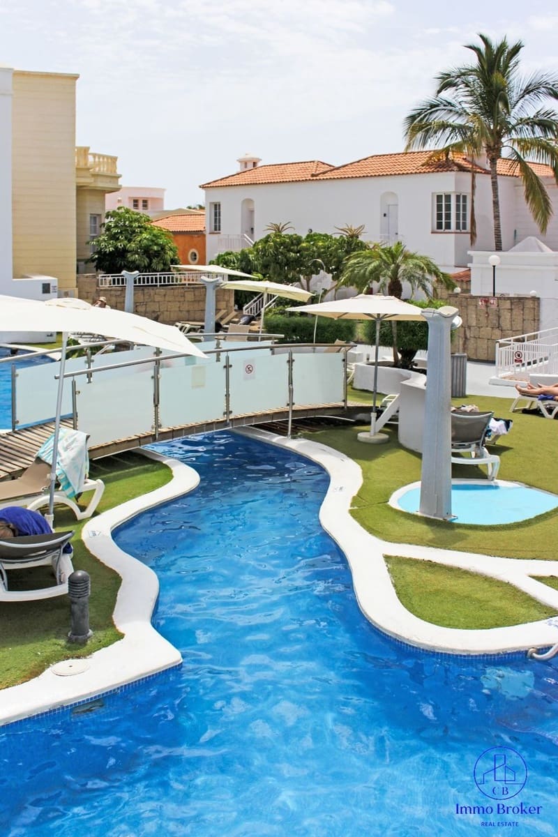 1 slaapkamer Flat te koop in Costa Adeje met zwembad - € 310.000 (Ref: 9788010)