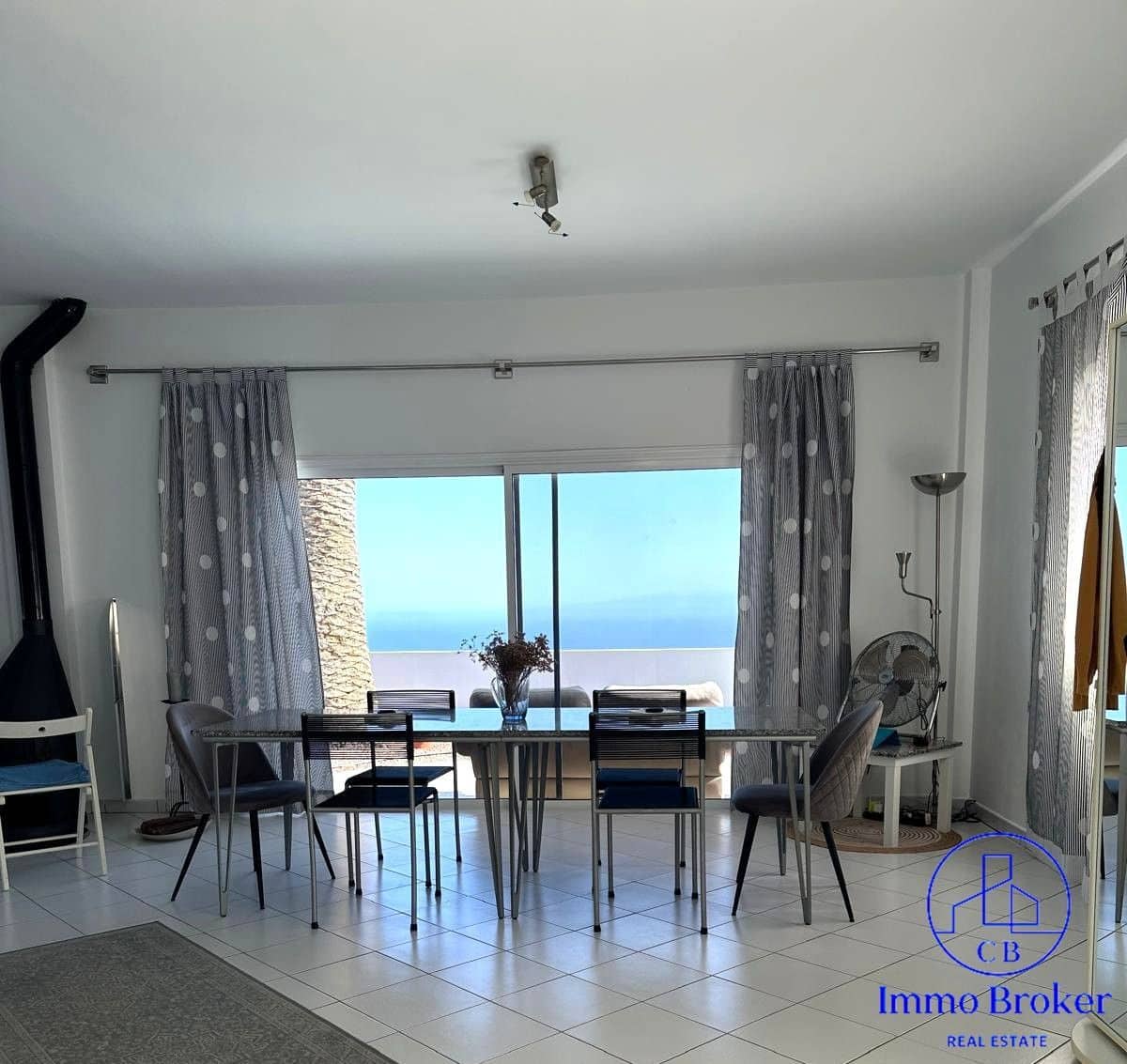 4 quarto Moradia para venda em Araya com piscina garagem - 665 000 € (Ref: 9790291)