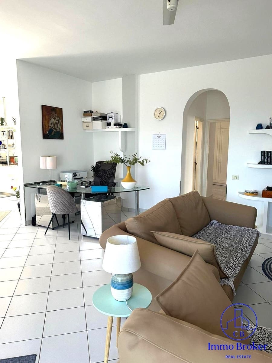 4 quarto Moradia para venda em Araya com piscina garagem - 665 000 € (Ref: 9790291)