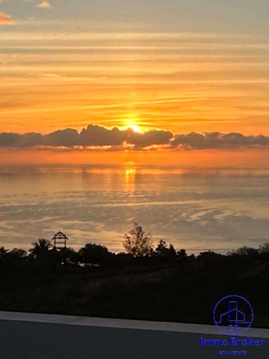 4 quarto Moradia para venda em Araya com piscina garagem - 665 000 € (Ref: 9790291)