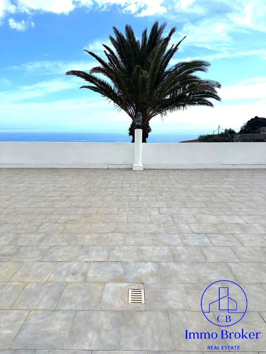 4 quarto Moradia para venda em Araya com piscina garagem - 665 000 € (Ref: 9790291)