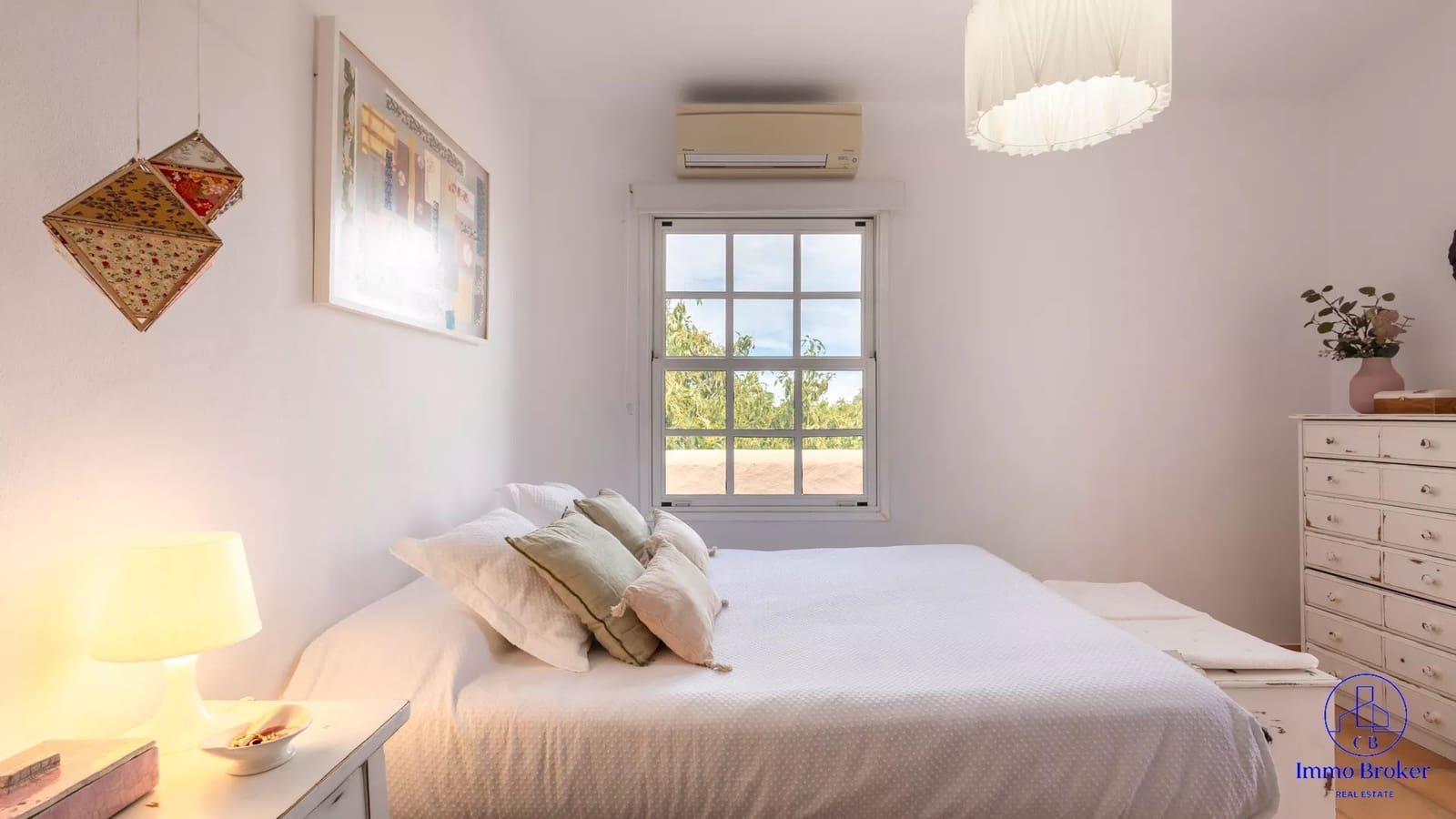 4 bedroom Villa for sale in Arafo with pool garage - € 990,000 (Ref: 9790292)