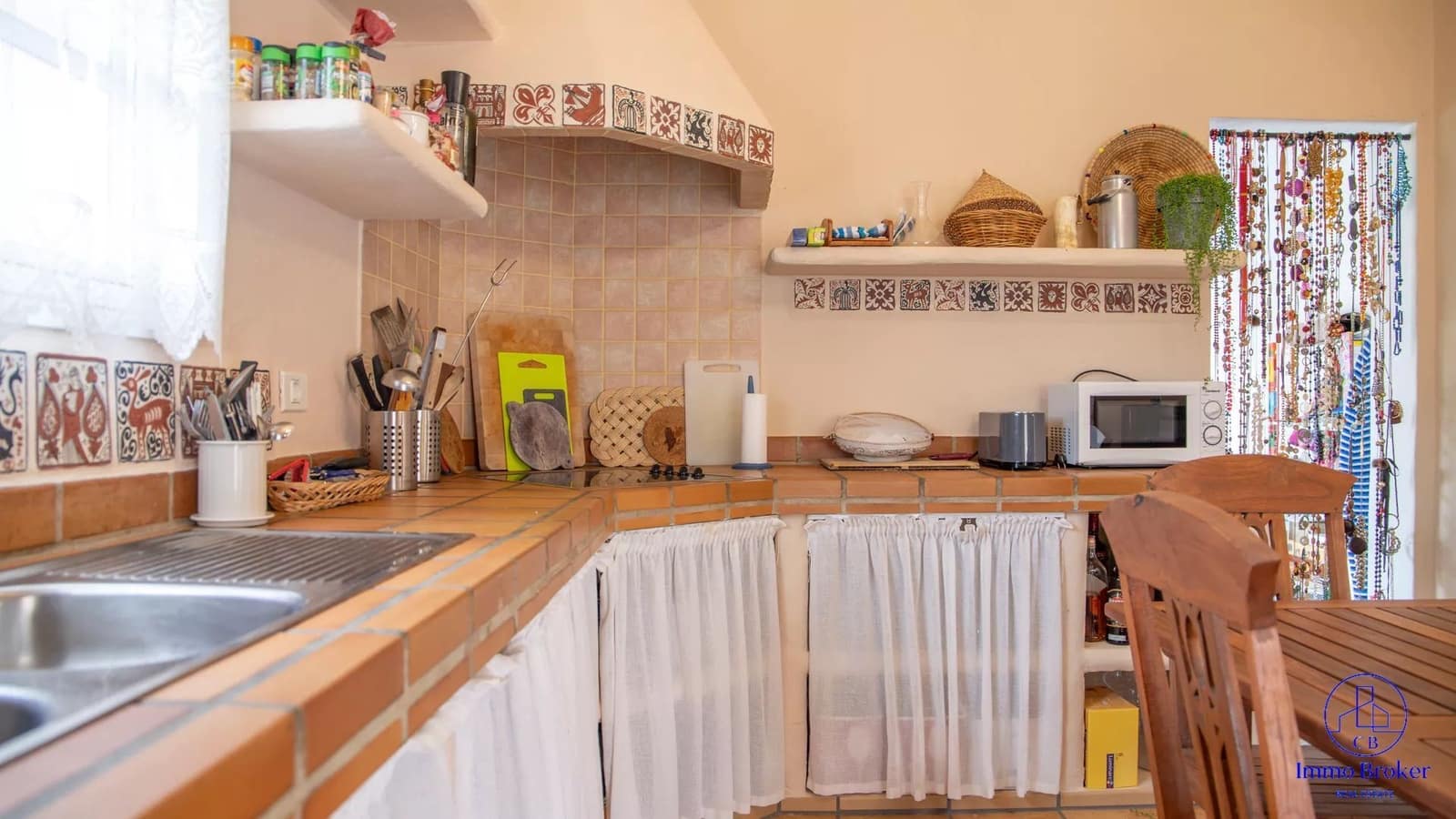 4 bedroom Villa for sale in Arafo with pool garage - € 990,000 (Ref: 9790292)