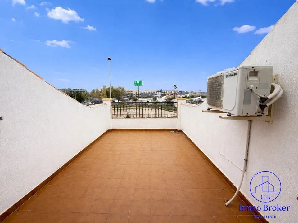 2 quarto Apartamento para venda em Cabo Roig com piscina - 235 000 € (Ref: 9875692)