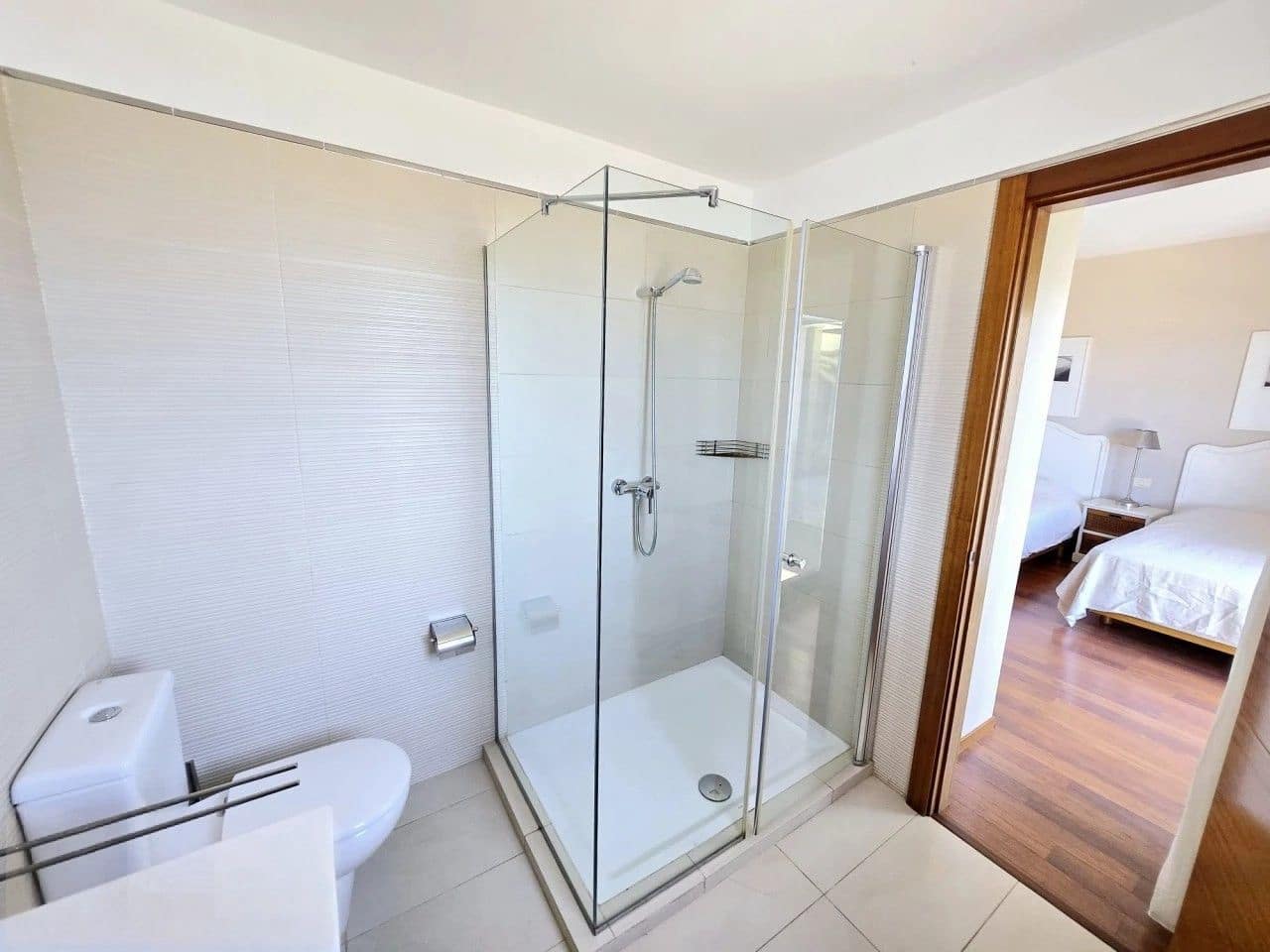 3 bedroom Flat for sale in Costa Adeje with garage - € 950,000 (Ref: 9902833)