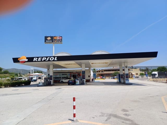 35 soveværelse Erhverv til salg i Ontinyent - € 8.000.000 (Ref: 9151607)
