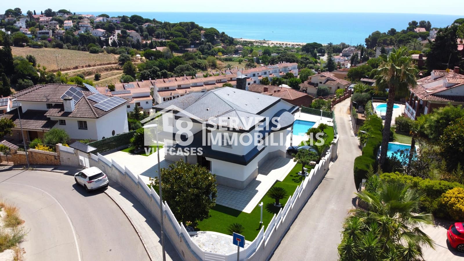 5 sypialnia Dom na sprzedaż w Arenys de Mar z basenem garażem - 1 190 000 € (Ref: 9932111)