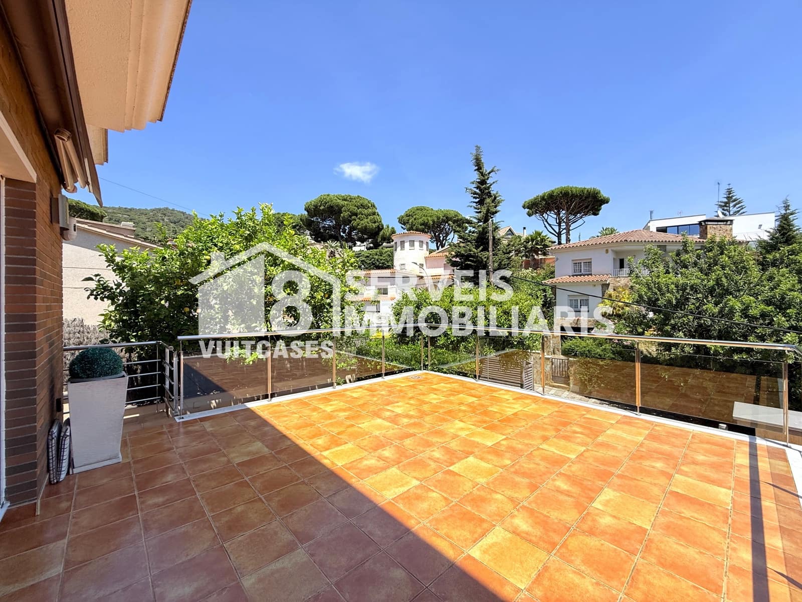 6 Zimmer Haus zu verkaufen in Premia de Dalt mit Pool Garage - 995.000 € (Ref: 9932112)