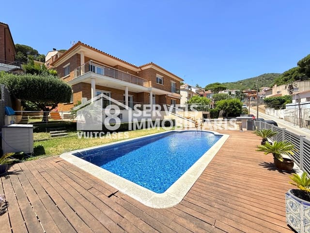 6 Zimmer Haus zu verkaufen in Premià de Dalt mit Pool Garage - 995.000 € (Ref: 9932112)