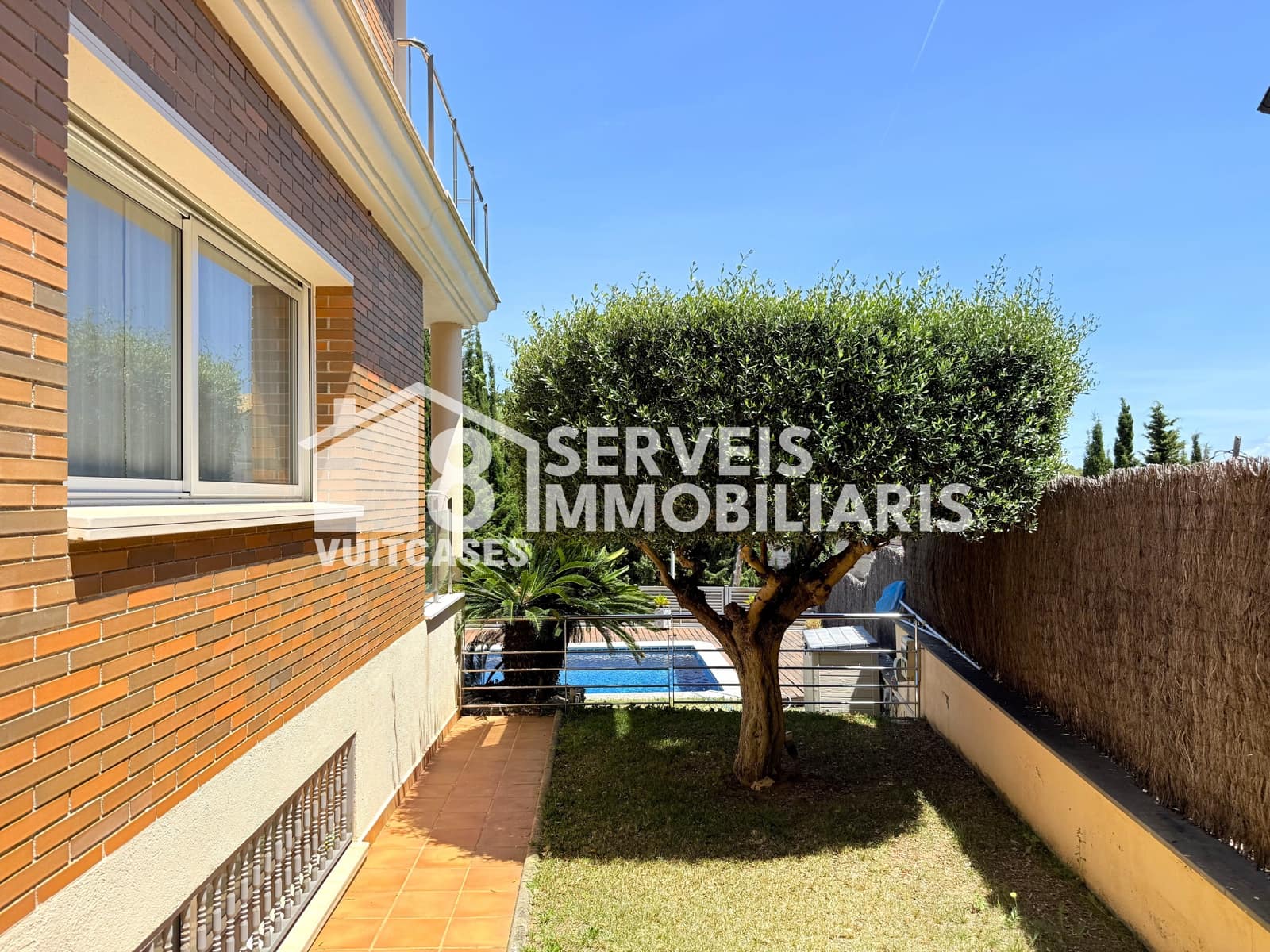 6 Zimmer Haus zu verkaufen in Premia de Dalt mit Pool Garage - 995.000 € (Ref: 9932112)