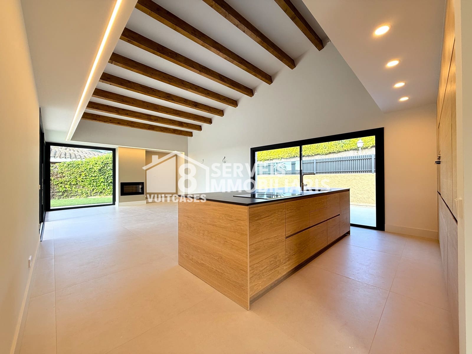 4 slaapkamer Huis te koop in Sant Vicenc de Montalt met zwembad garage - € 1.150.000 (Ref: 9932335)