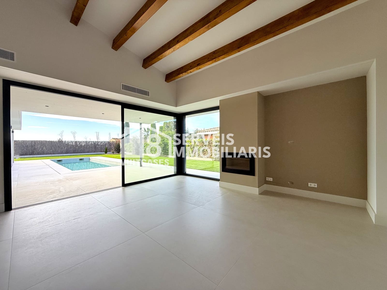 4 slaapkamer Huis te koop in Sant Vicenc de Montalt met zwembad garage - € 1.150.000 (Ref: 9932335)