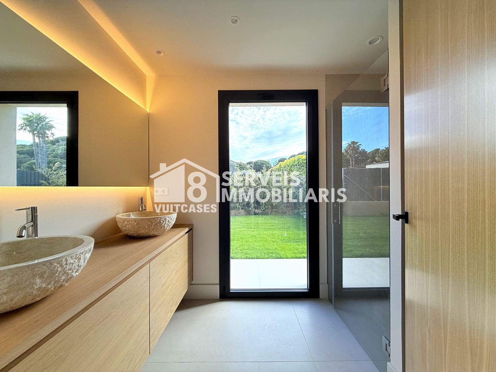 4 slaapkamer Huis te koop in Sant Vicenc de Montalt met zwembad garage - € 1.150.000 (Ref: 9932335)