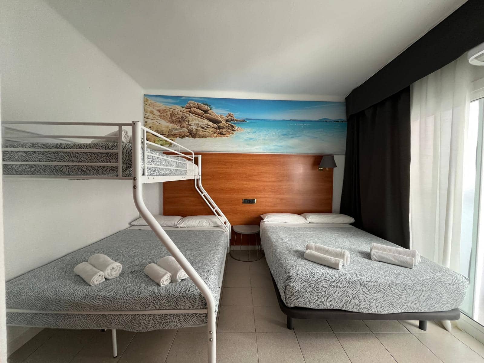 25 soveværelse Hotel til salg i Lloret de Mar - € 1.490.000 (Ref: 9160652)