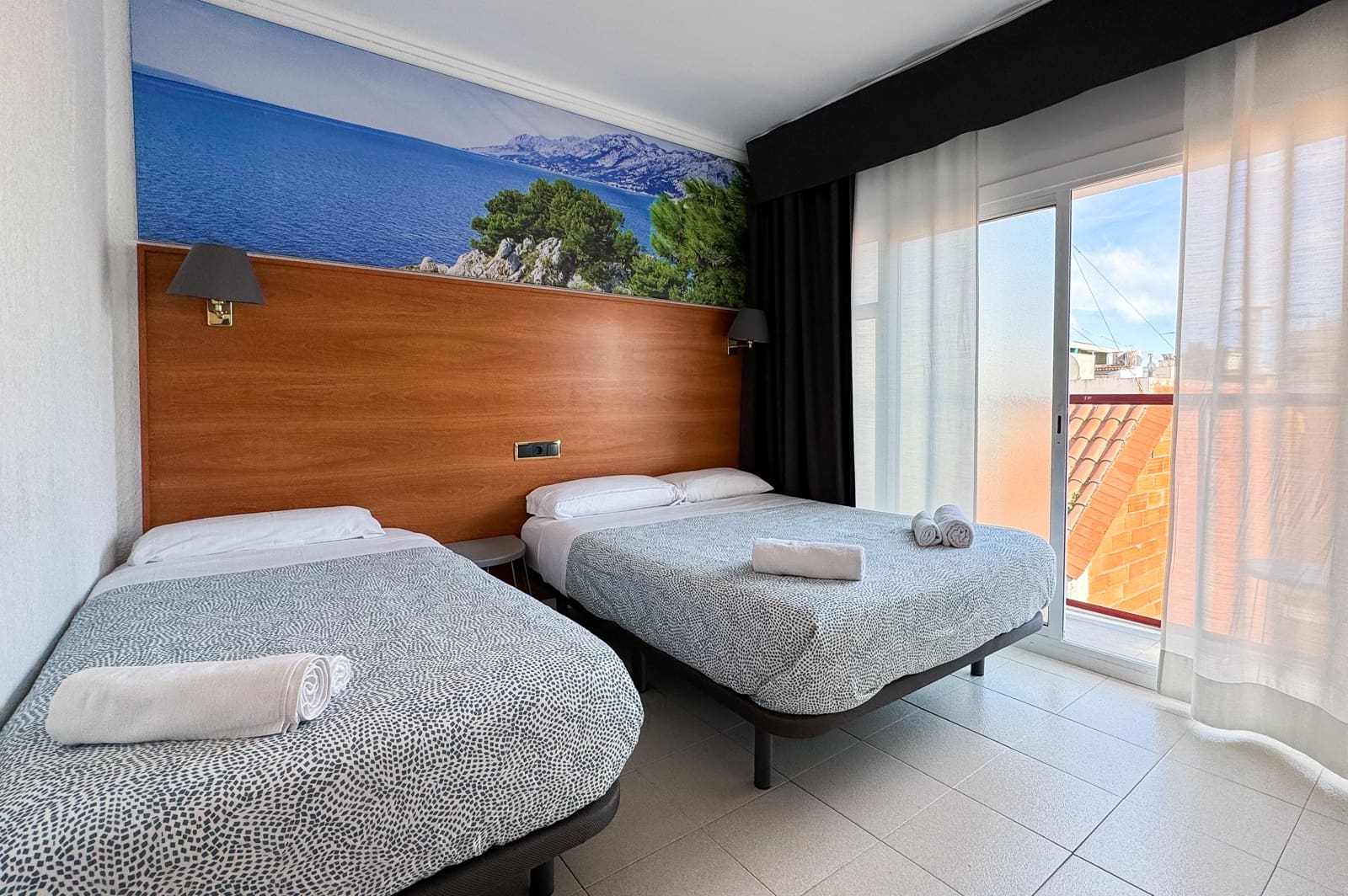 25 soveværelse Hotel til salg i Lloret de Mar - € 1.490.000 (Ref: 9160652)