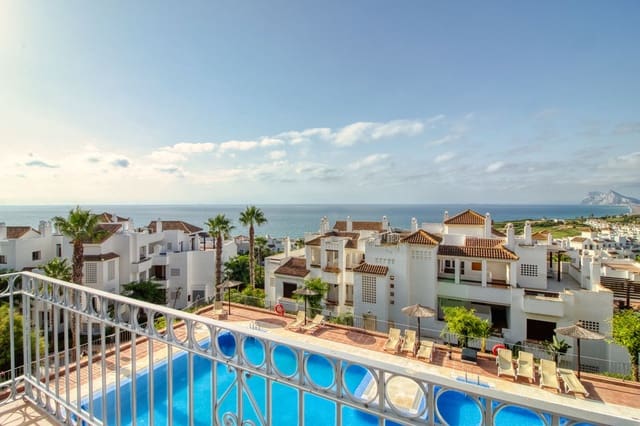 2 makuuhuone Huoneisto myytävänä paikassa La Alcaidesa mukana uima-altaan 
autotalli - 360 000 € (Ref: 9185972)