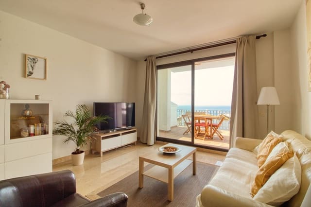 2 makuuhuone Huoneisto myytävänä paikassa La Alcaidesa mukana uima-altaan 
autotalli - 360 000 € (Ref: 9185972)