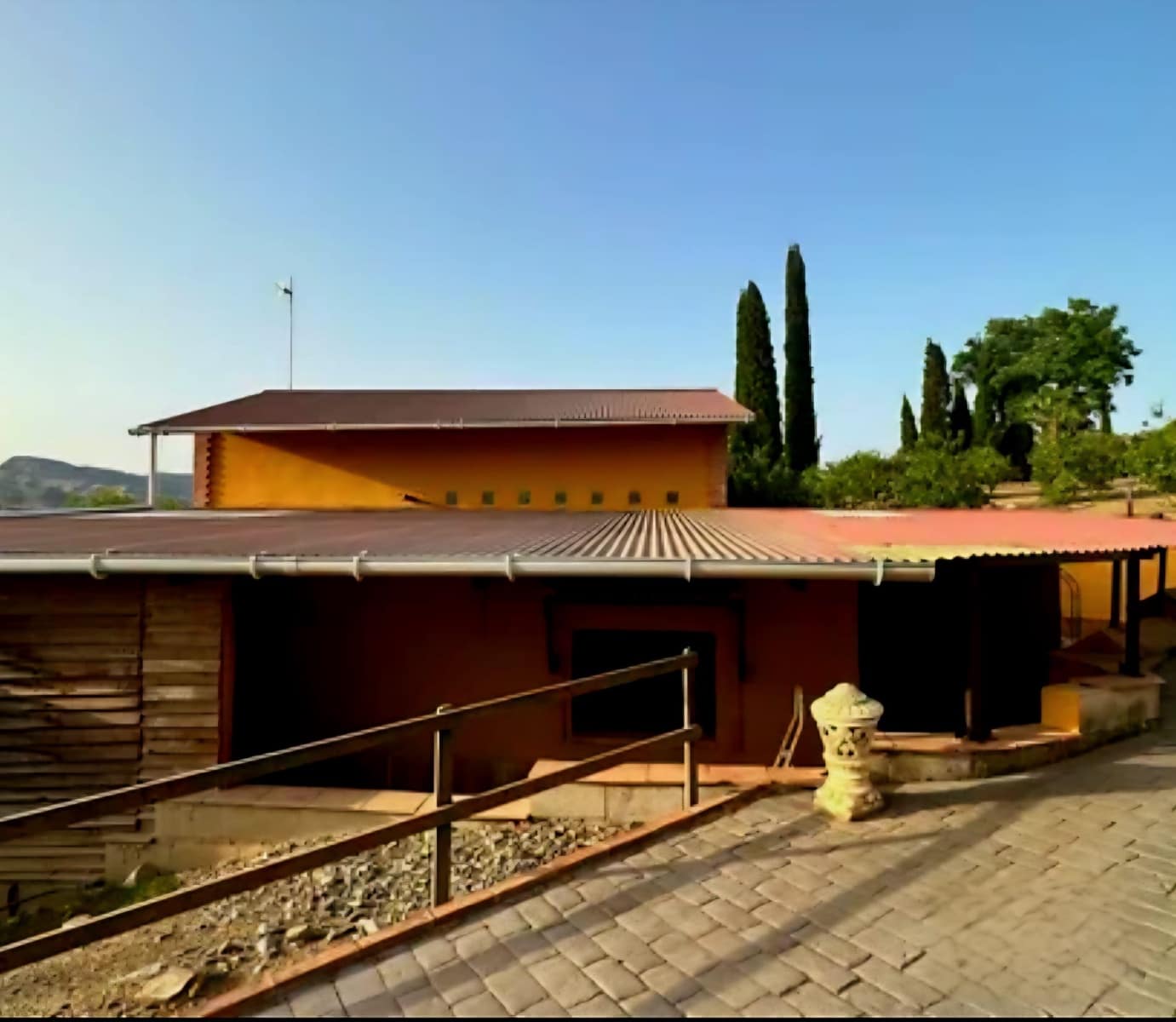 14 soveværelse Finca/Landehus til salg i Pizarra med swimmingpool garage - € 740.000 (Ref: 9193457)