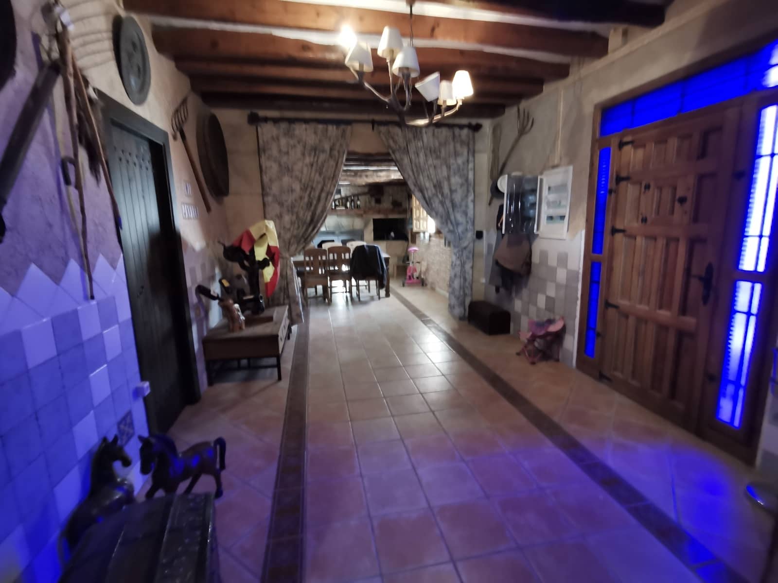 Finca/Country House for sale in Yecla - € 600,000 (Ref: 9494965)
