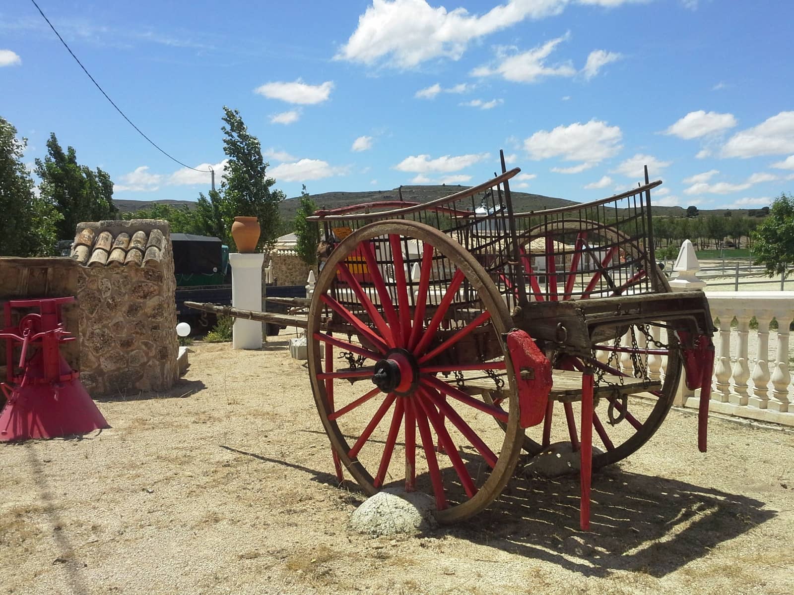Finca/Country House for sale in Yecla - € 600,000 (Ref: 9494965)
