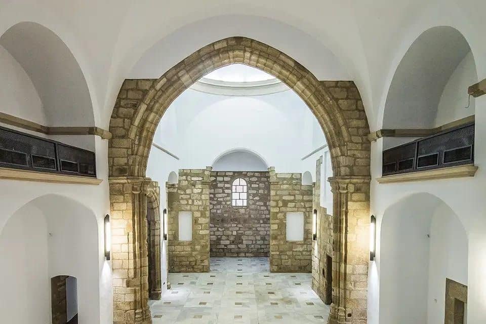 Hotel for sale in Caceres city - € 1,000,000 (Ref: 9495018)