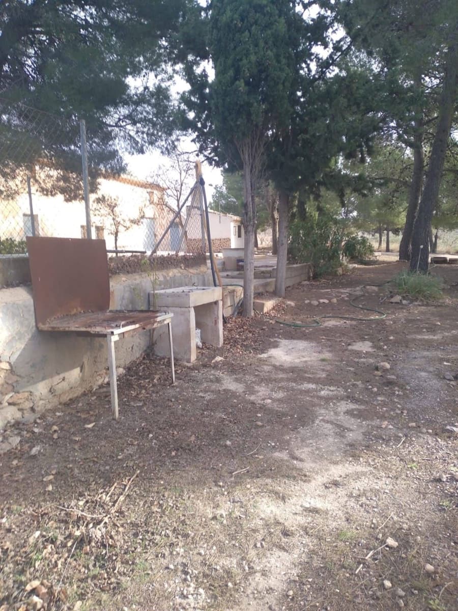 Finca/Country House for sale in Yecla - € 500,000 (Ref: 9495019)