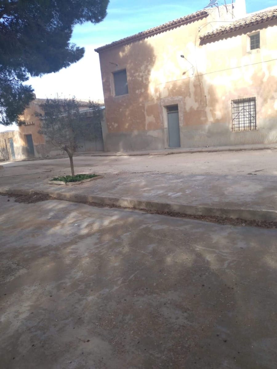 Finca/Country House for sale in Yecla - € 500,000 (Ref: 9495019)