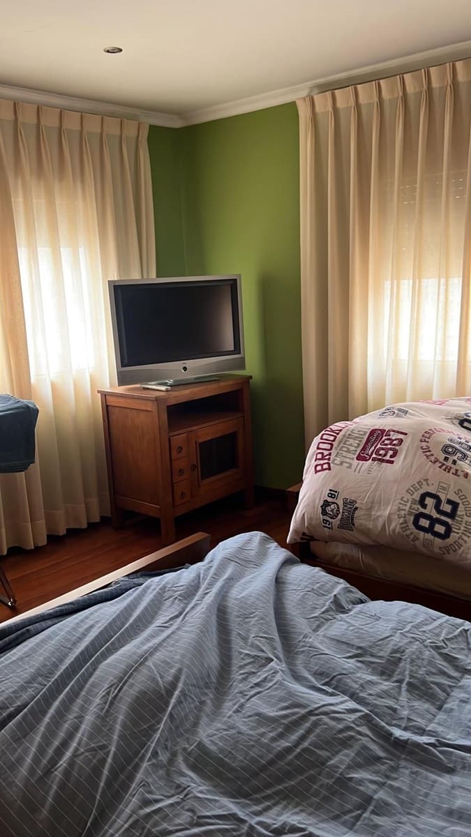 3 bedroom Flat for sale in Caudete de las Fuentes with garage - € 150,000 (Ref: 9495065)