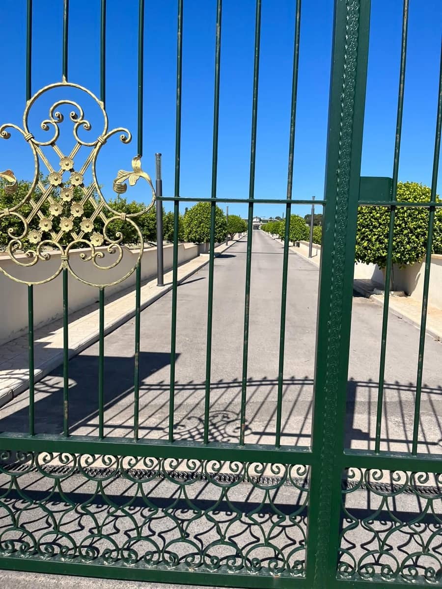 Finca/Country House for sale in Los Montesinos - € 3,700,000 (Ref: 9495088)