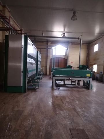 Finka/Dom wiejski na sprzedaż w Miasto Ciudad Real - 7 500 000 € (Ref: 9495092)