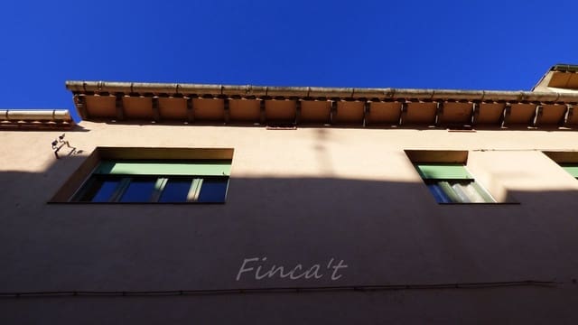 Byhus til salg i Moià - € 249.000 (Ref: 9420157)