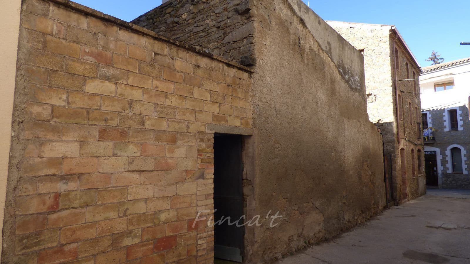 3 sovrum Hus till salu i Monistrol de Calders med garage - 195 000 € (Ref: 9420158)