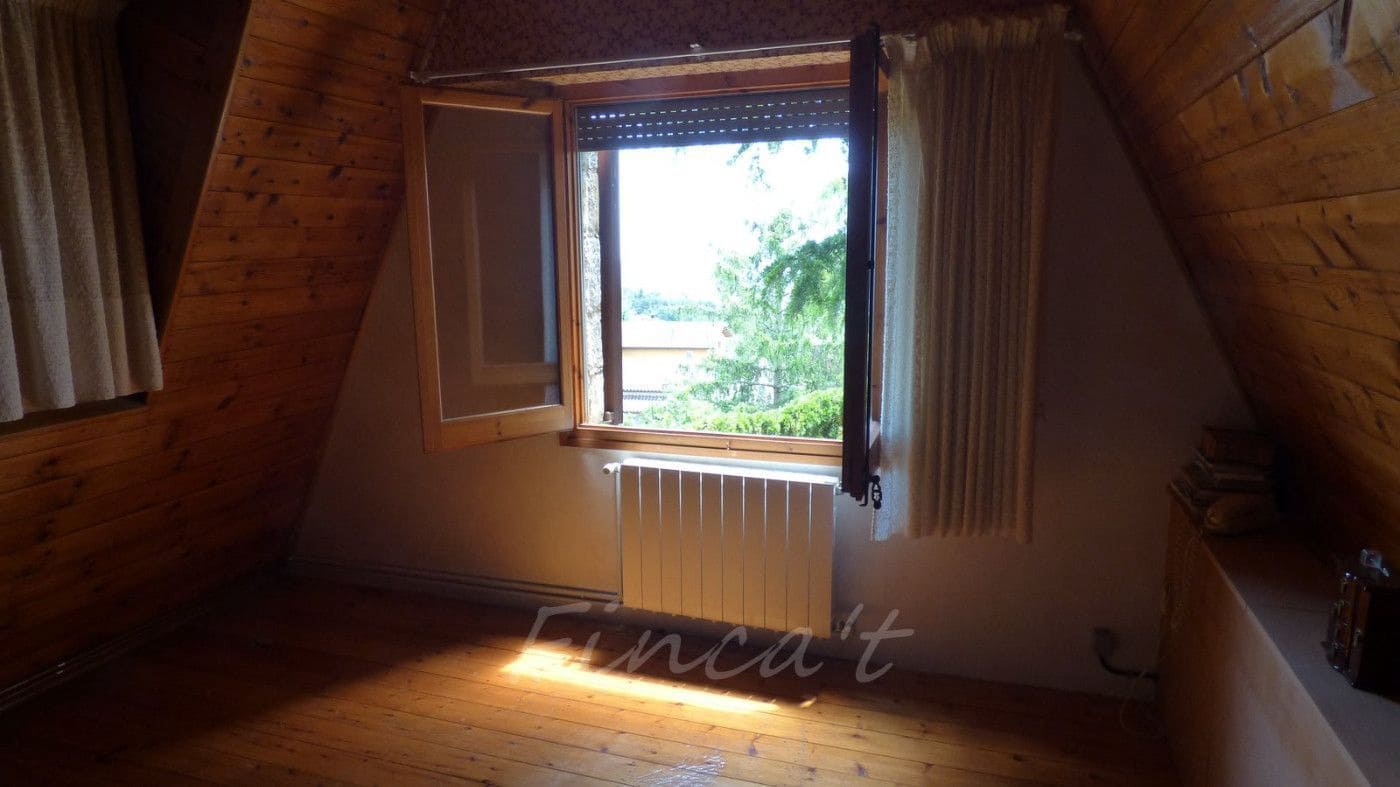 4 bedroom Finca/Country House for sale in Moia with pool garage - € 385,000 (Ref: 9420159)