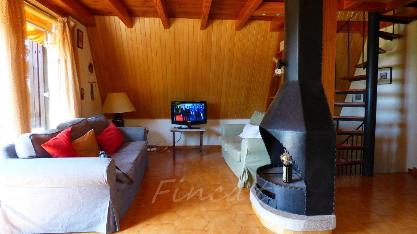 4 bedroom Finca/Country House for sale in Moia with pool garage - € 385,000 (Ref: 9420159)