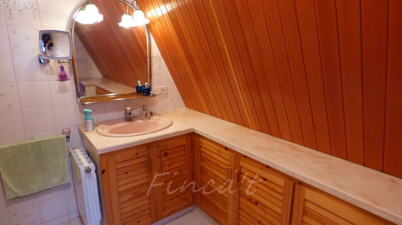 4 bedroom Finca/Country House for sale in Moia with pool garage - € 385,000 (Ref: 9420159)