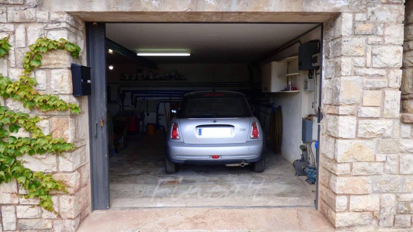 4 bedroom Finca/Country House for sale in Moia with pool garage - € 385,000 (Ref: 9420159)