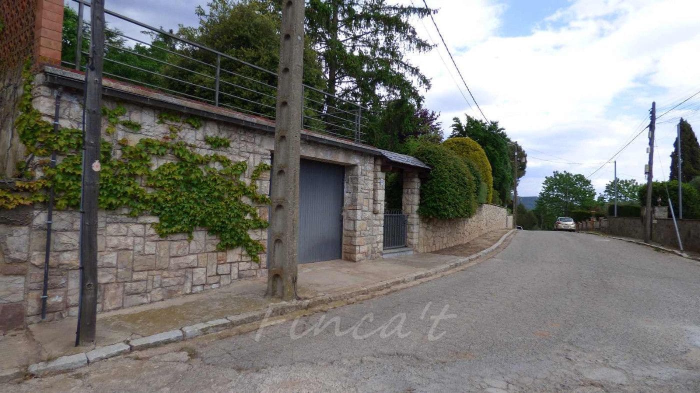 4 bedroom Finca/Country House for sale in Moia with pool garage - € 385,000 (Ref: 9420159)