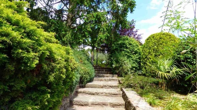 4 bedroom Finca/Country House for sale in Moià with pool garage - € 385,000 (Ref: 9420159)