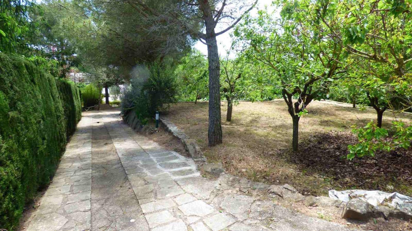 4 bedroom Finca/Country House for sale in Moia with pool garage - € 385,000 (Ref: 9420159)