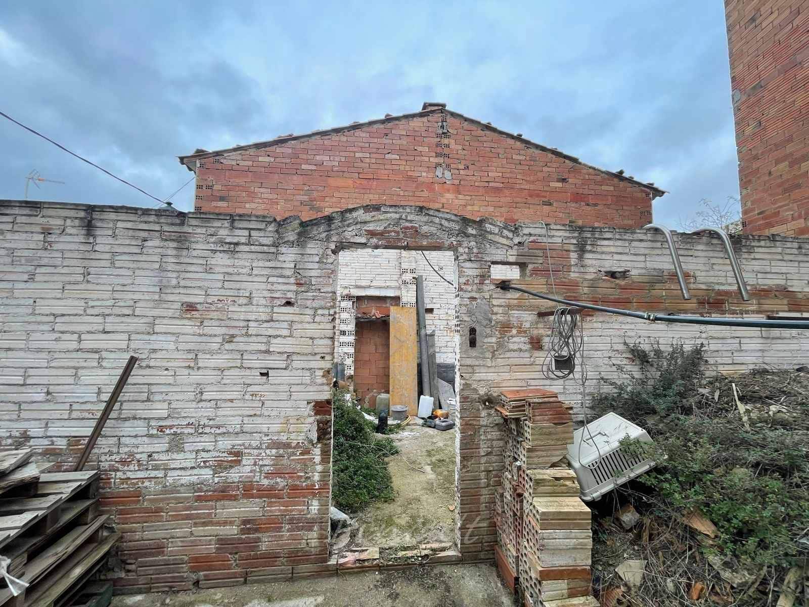 Maison de Ville à vendre à Castelltercol - 295 000 € (Ref: 9420160)