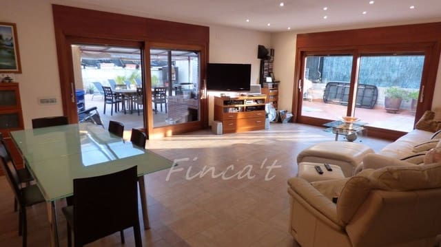 6 bedroom Villa for sale in Moià with pool garage - € 690,000 (Ref: 9420162)