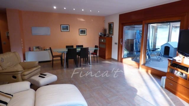 6 bedroom Villa for sale in Moià with pool garage - € 690,000 (Ref: 9420162)