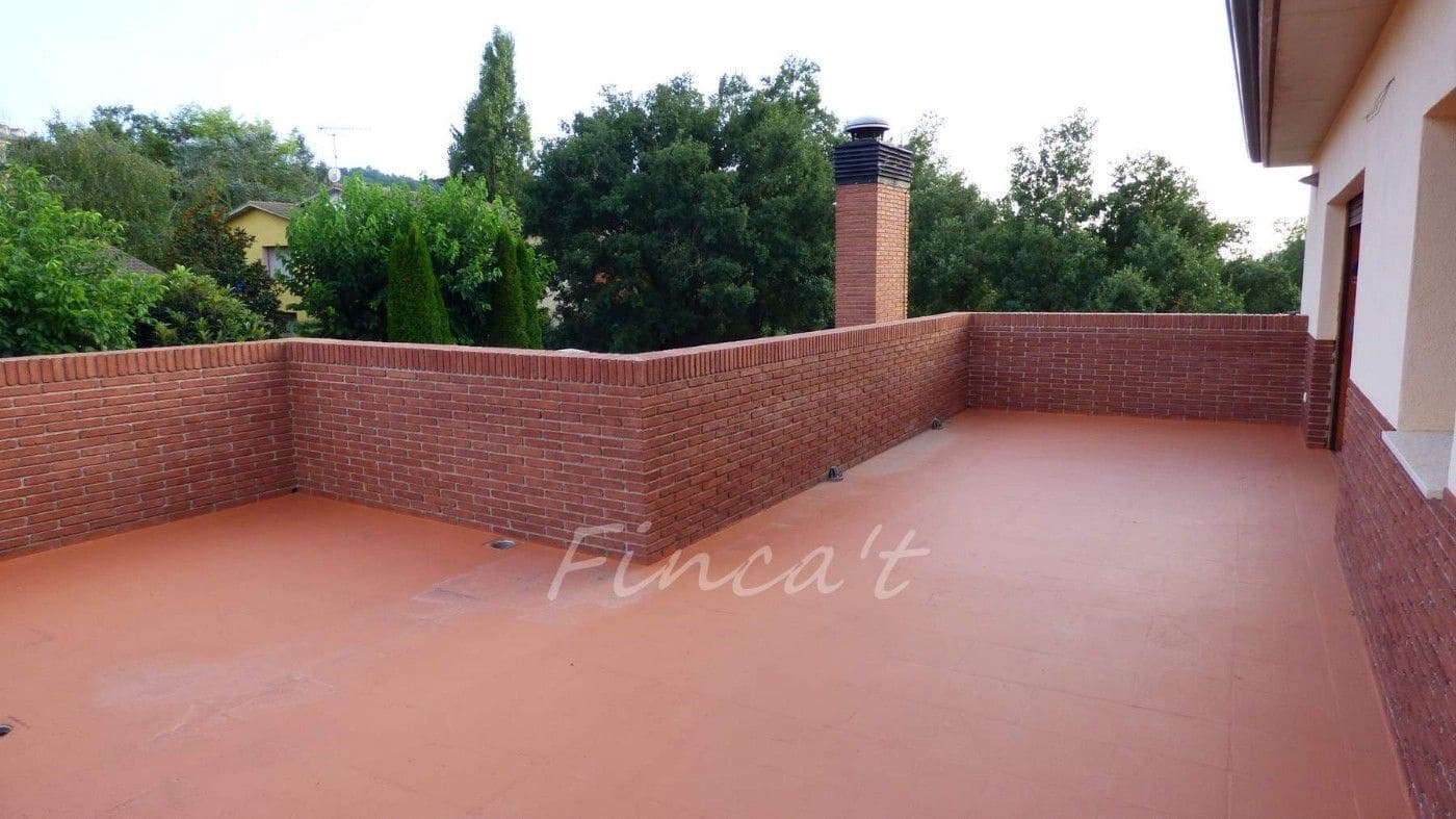 6 bedroom Villa for sale in Moia with pool garage - € 690,000 (Ref: 9420162)