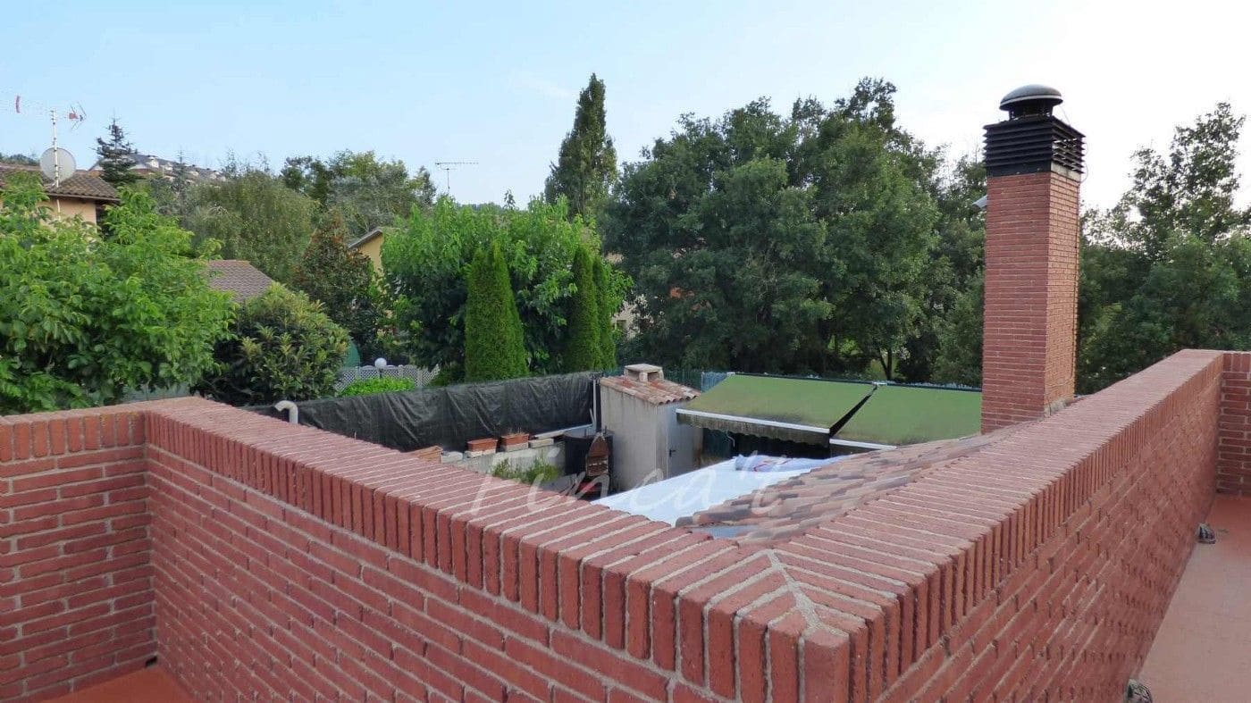 6 bedroom Villa for sale in Moia with pool garage - € 690,000 (Ref: 9420162)