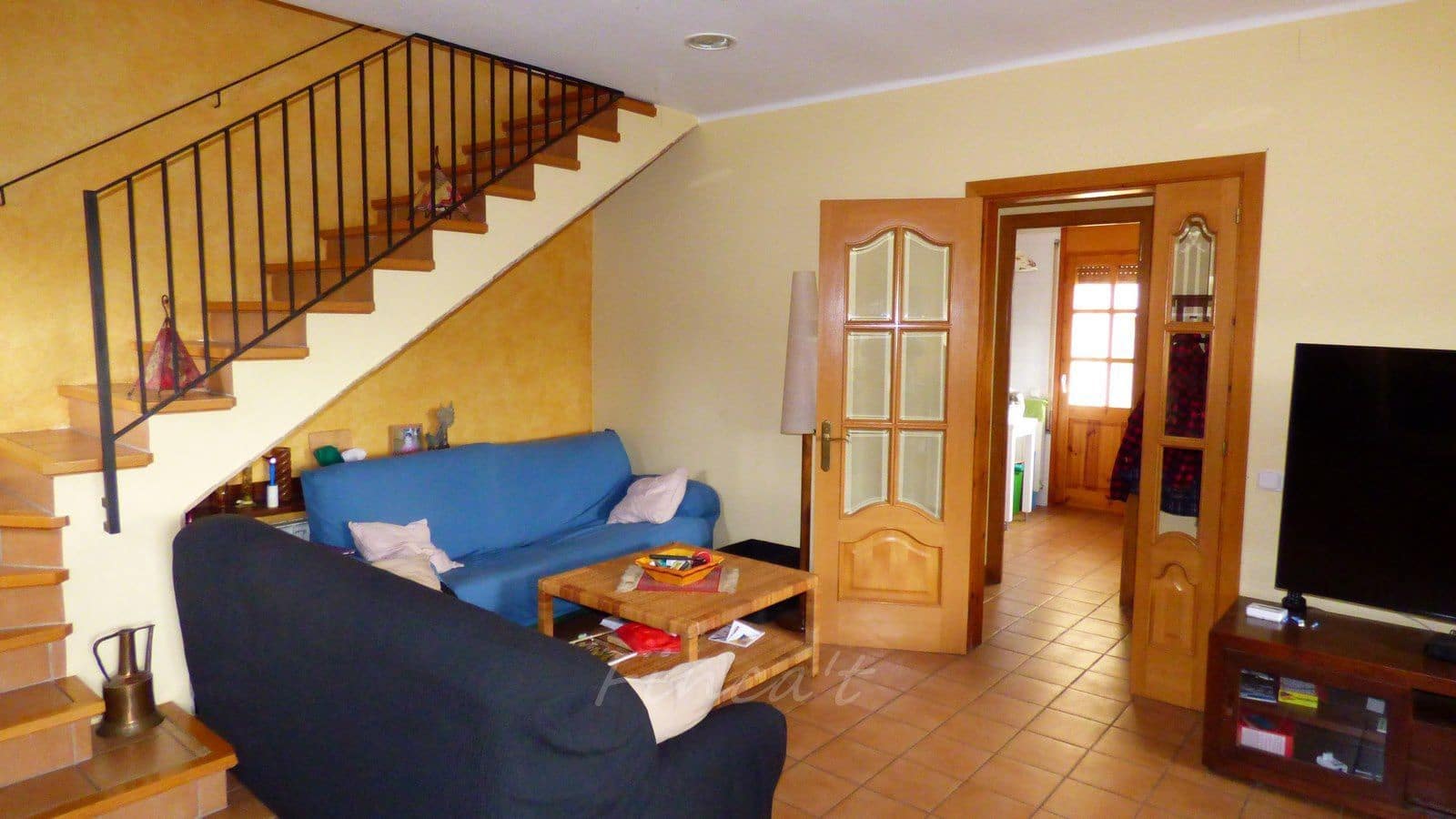 5 bedroom Villa for sale in Moia with garage - € 380,000 (Ref: 9420164)