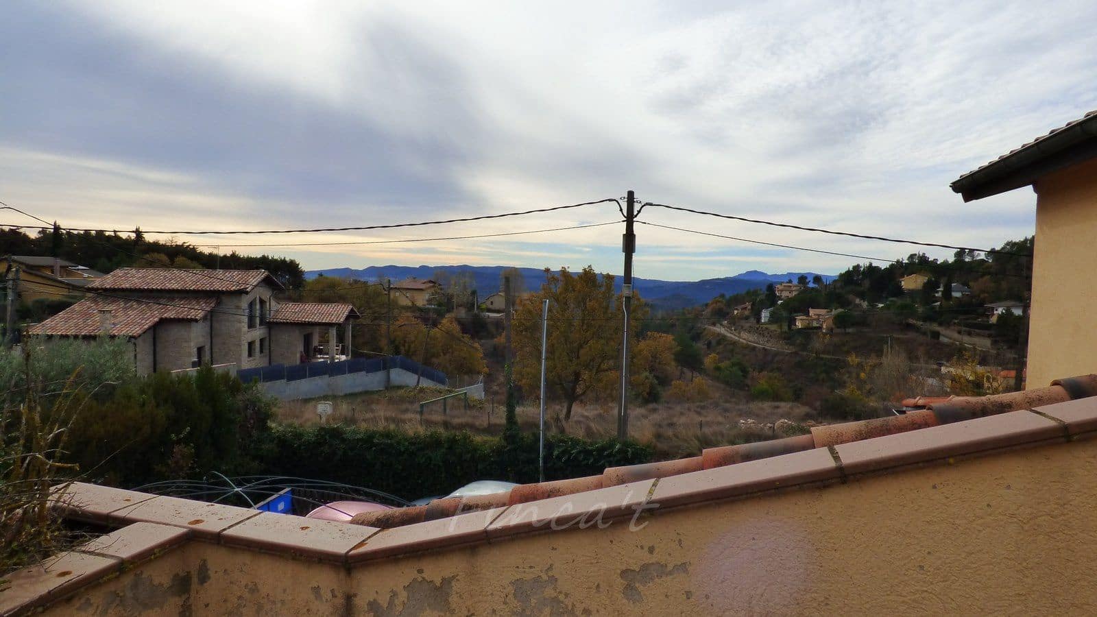 5 bedroom Villa for sale in Moia with garage - € 380,000 (Ref: 9420164)