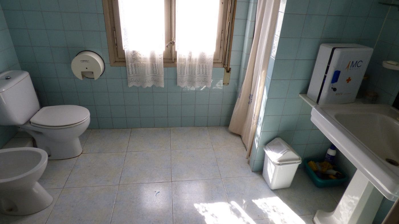 8 bedroom Restaurant/Bar for sale in Moia - € 310,000 (Ref: 9420165)